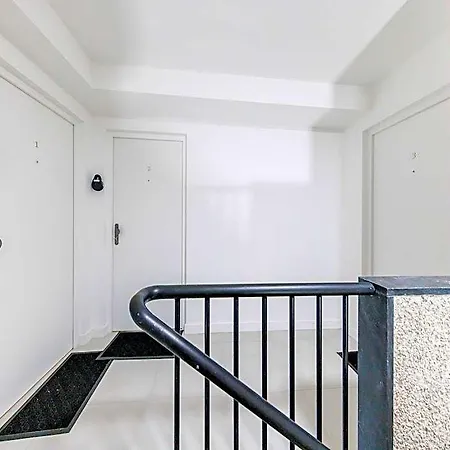 Beautiful For Two People - Puteaux Hotel 2*
